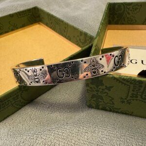 NIB Gucci GG + Bee Cuff Bracelet